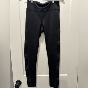 EXP CORE Performance Mesh Cutout Black Leggings